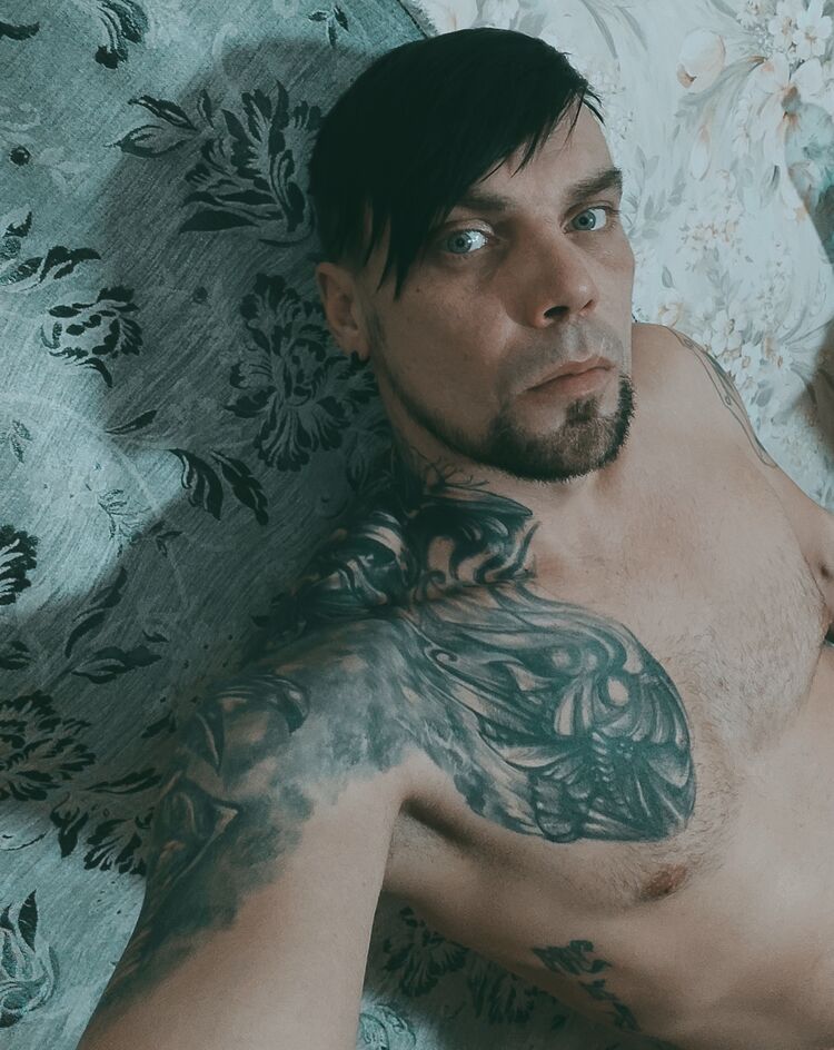  25578461  Vladimir, 40 ,    