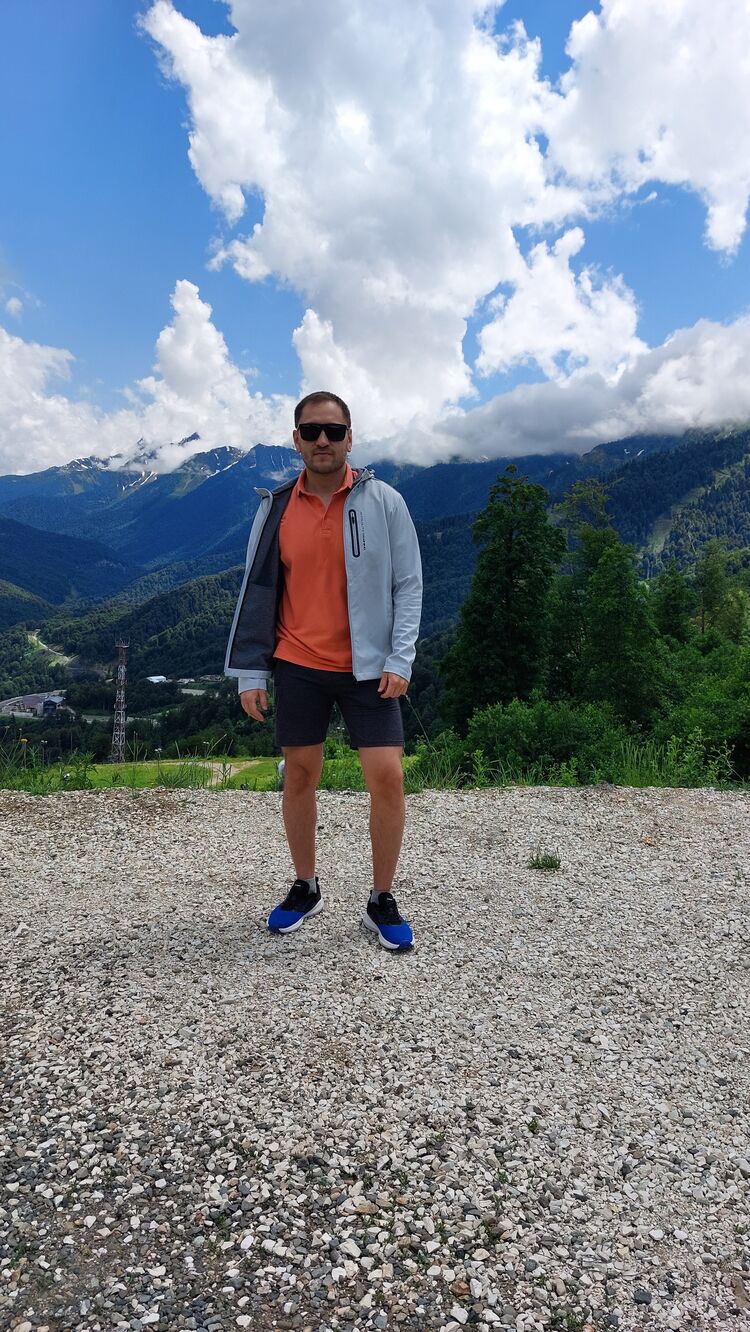  ,   Ruslan, 34 ,   ,   , c , 