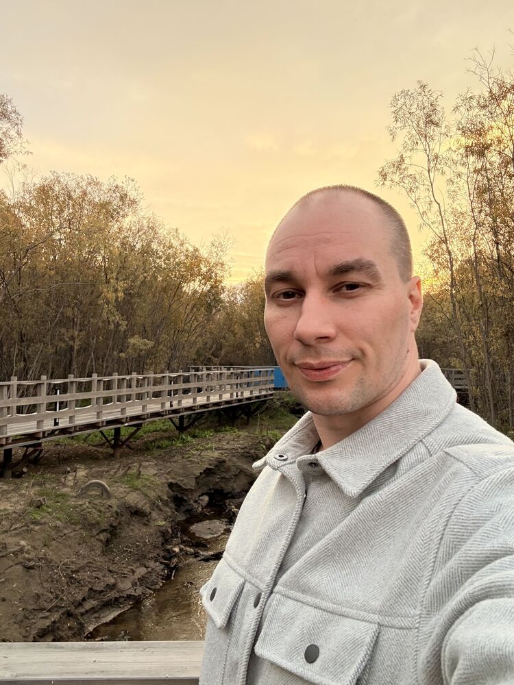  54540511  Filipp, 37 ,    -