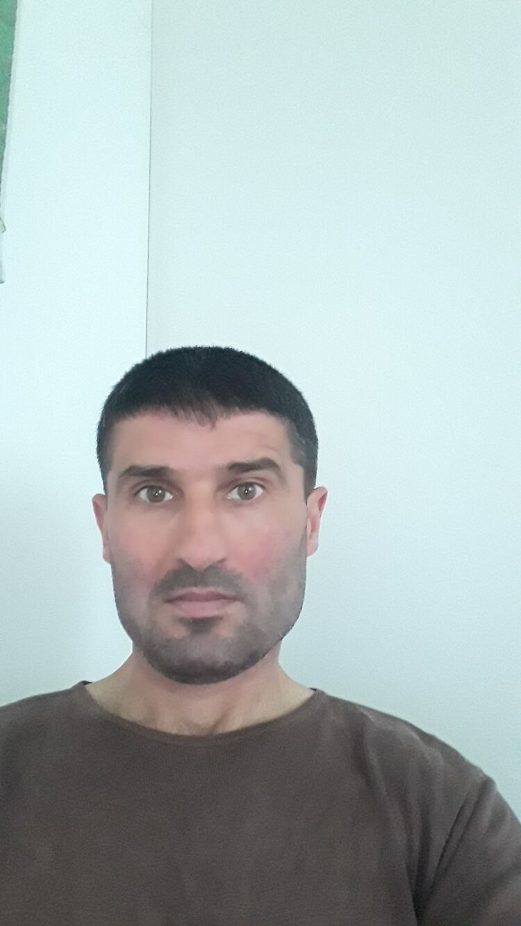  46709501  Kudrat, 41 ,    