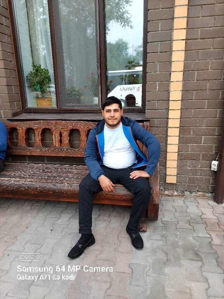  ,   Anar, 32 ,   ,   