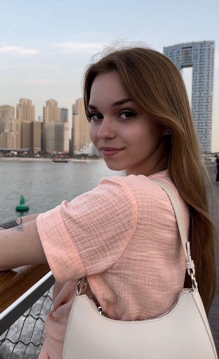 ���� 51631861 ������� �����, 22 ����, ���� ���������� � �����-����������