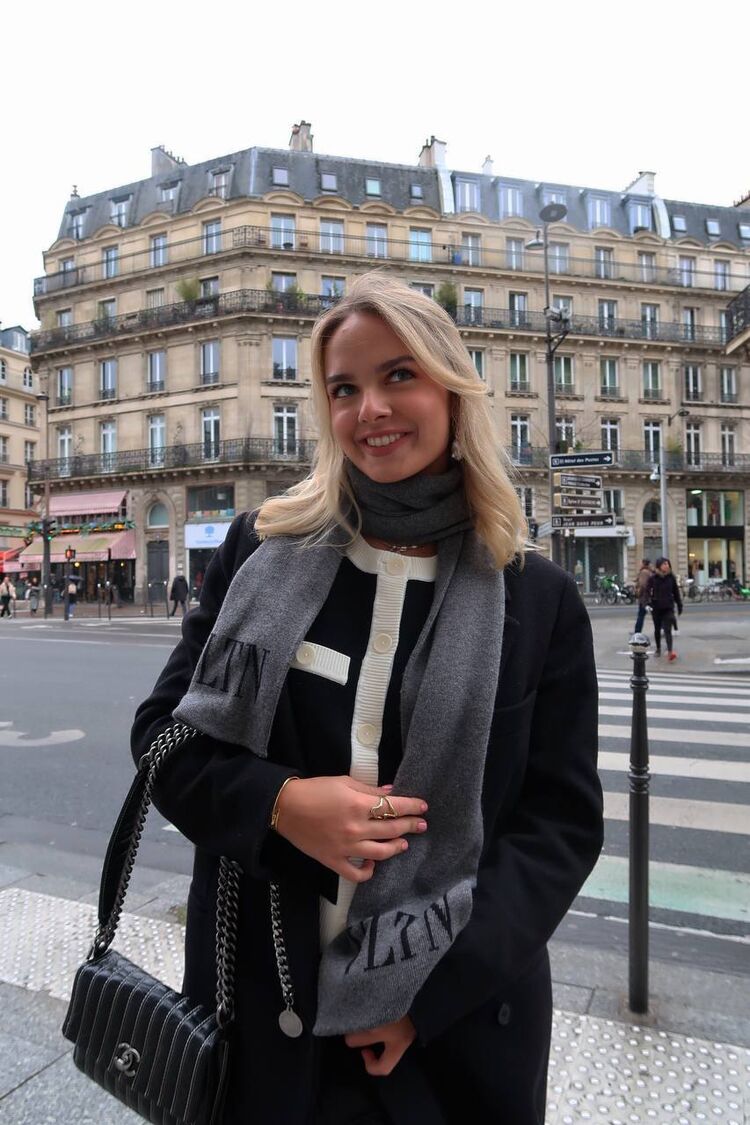 ���� 51392071 ������� ��������, 27 ���, ���� ���������� � �����-����������