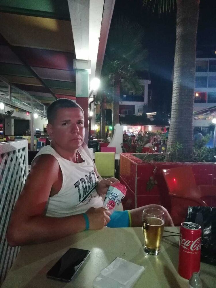  33199601  , 38 ,    -