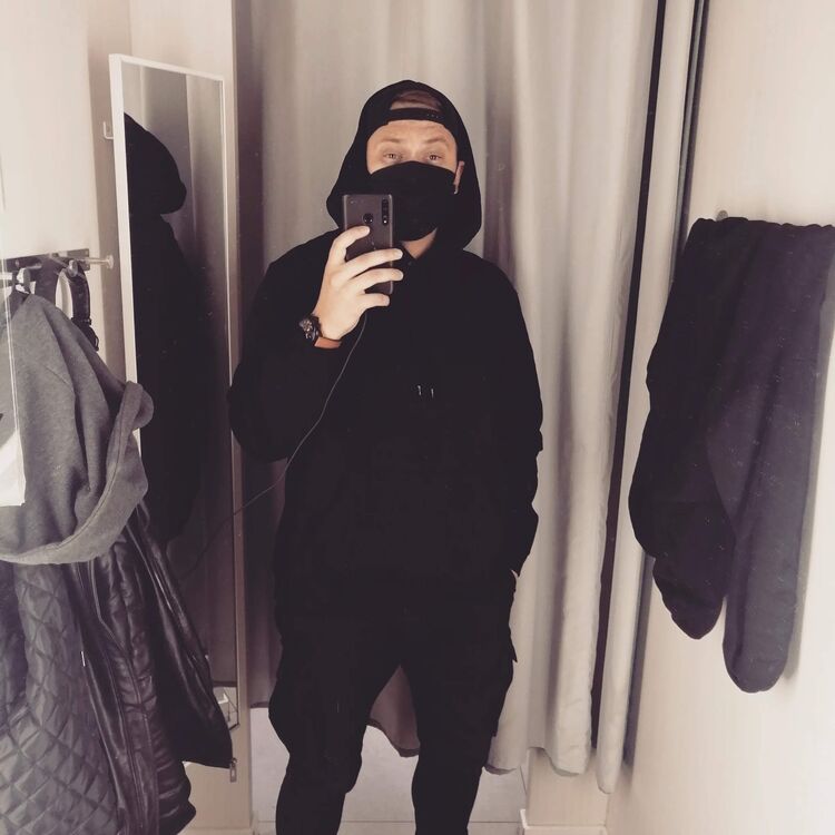 ���� 25710121 ������� �����, 32 ����, ���� ���������� � ����� �������