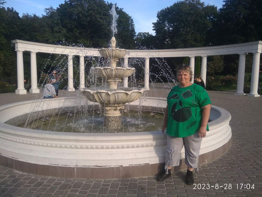  46530951  Elena, 50 ,    -