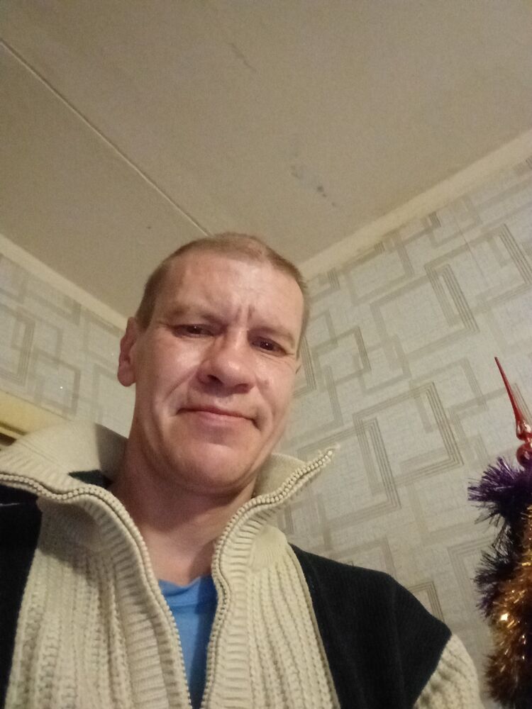  49018341  , 42 ,    