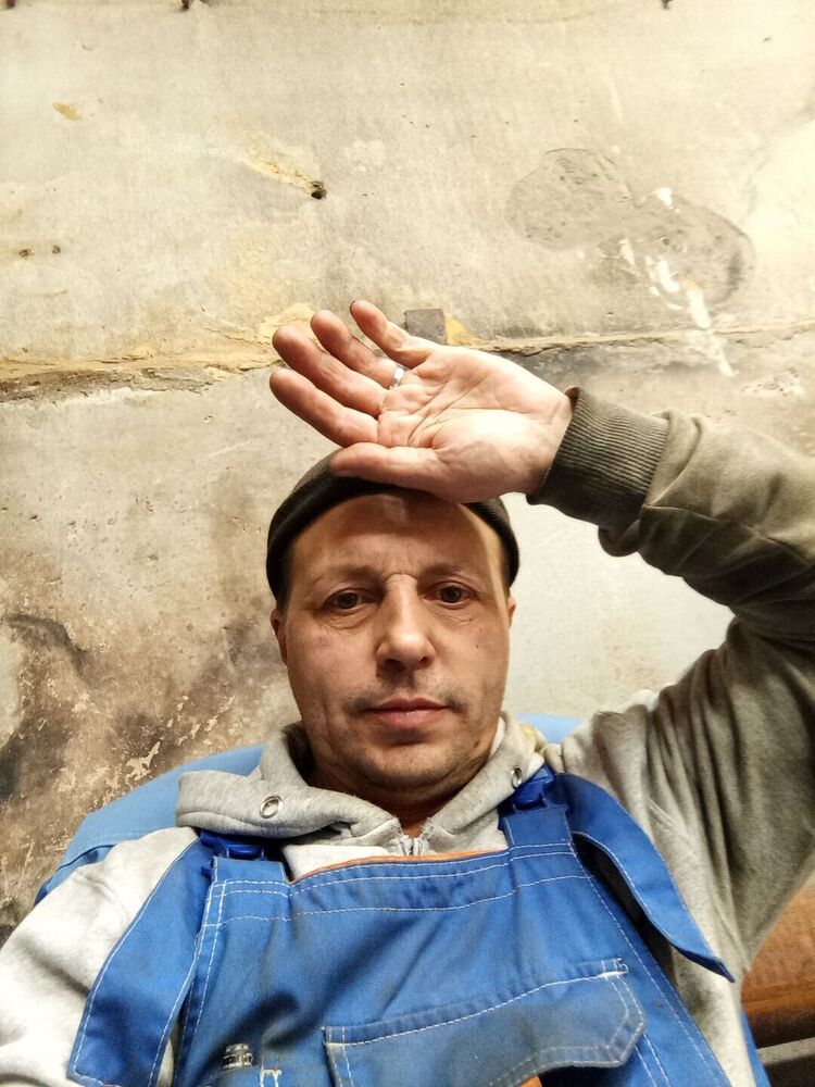  42328371  , 39 ,    