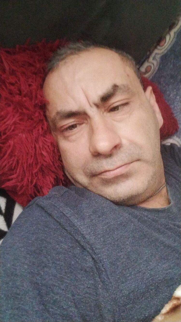  40712551  , 49 ,    