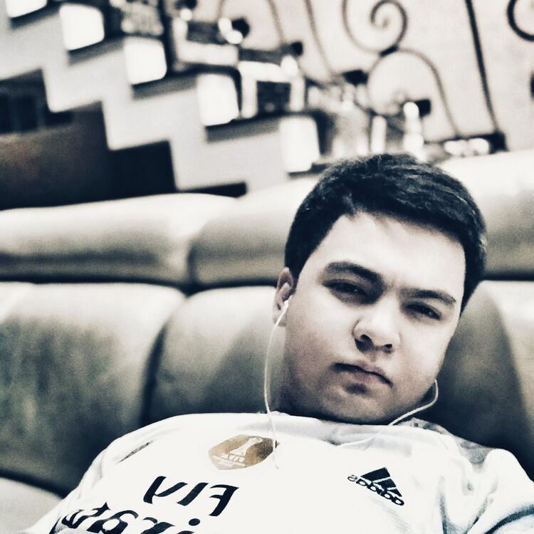  15116401  Nodir, 30 ,    