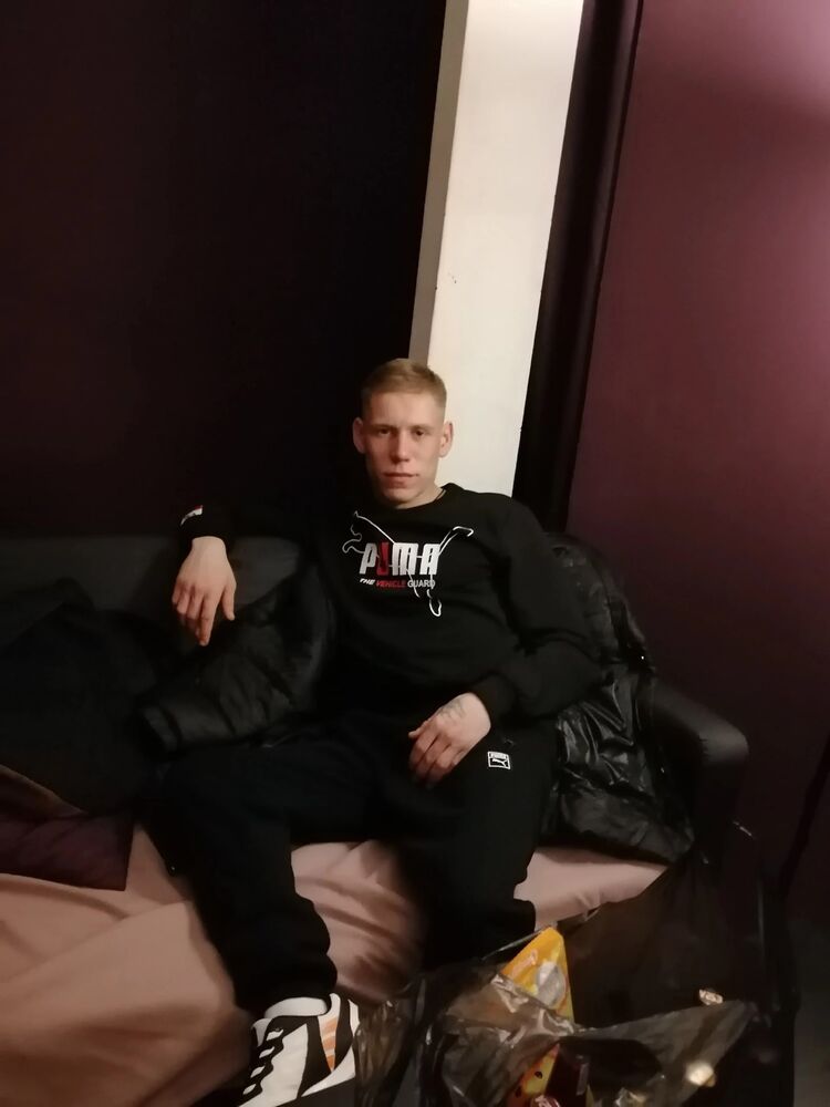  35085551  , 25 ,    