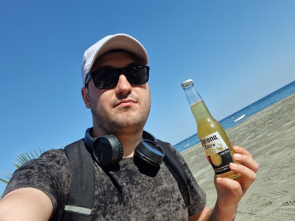  Limassol,   Egor, 30 ,   ,   