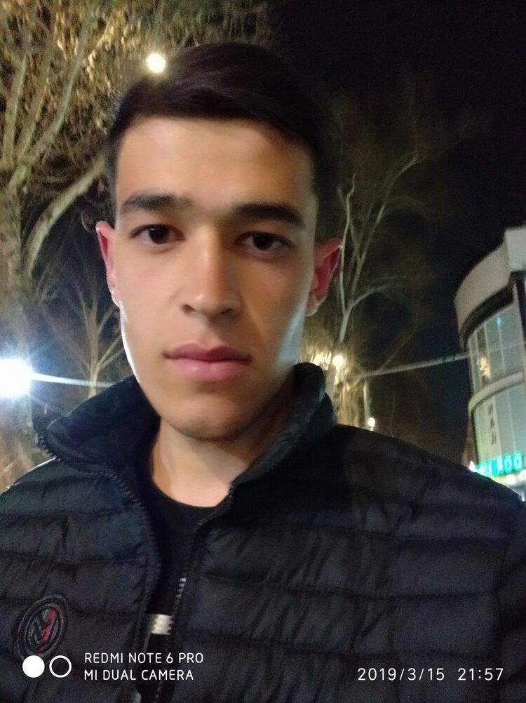  ,   Jahongir, 33 ,     , c 