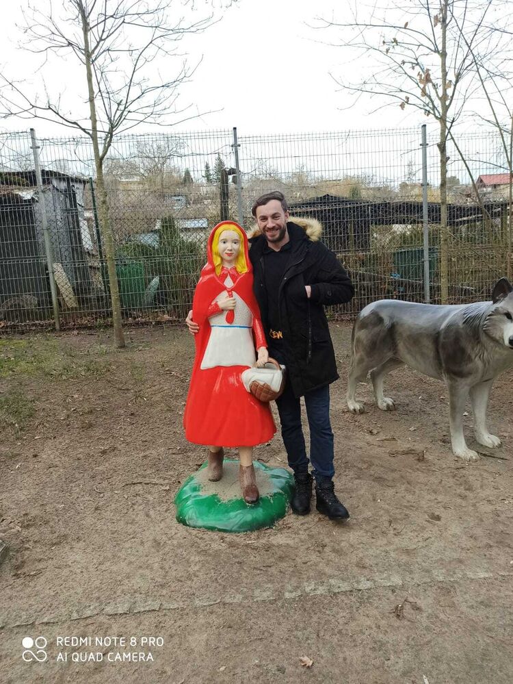  -,   Serhiy, 38 ,   