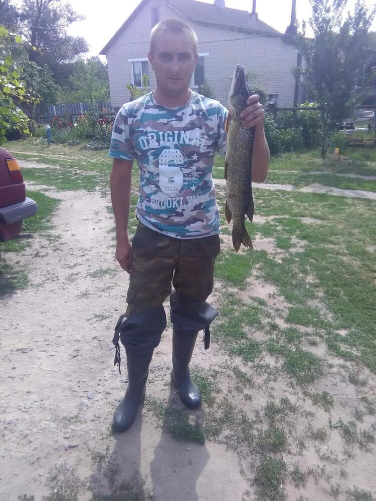  13643601  , 42 ,    