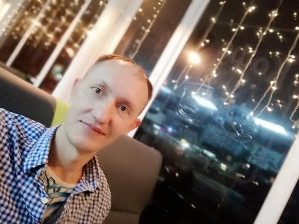 47554851  Sergey, 42 ,    