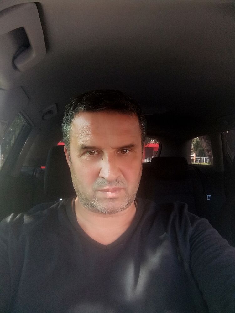  37490061  , 46 ,    