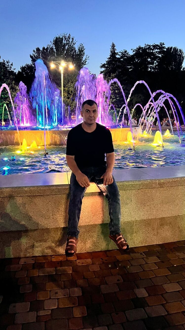  52761391  MGER, 39 ,    