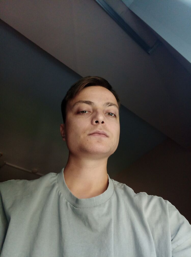  52804481  , 27 ,    