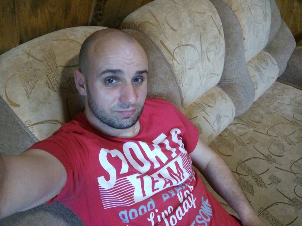 46882981  , 39 ,    