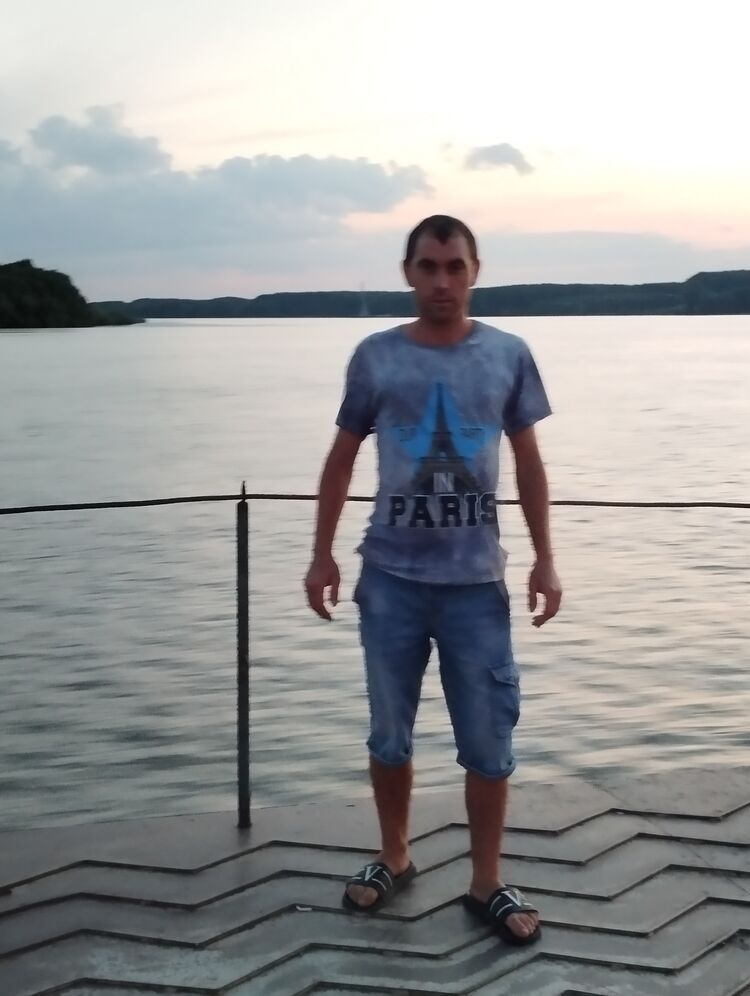  35692981  , 29 ,    