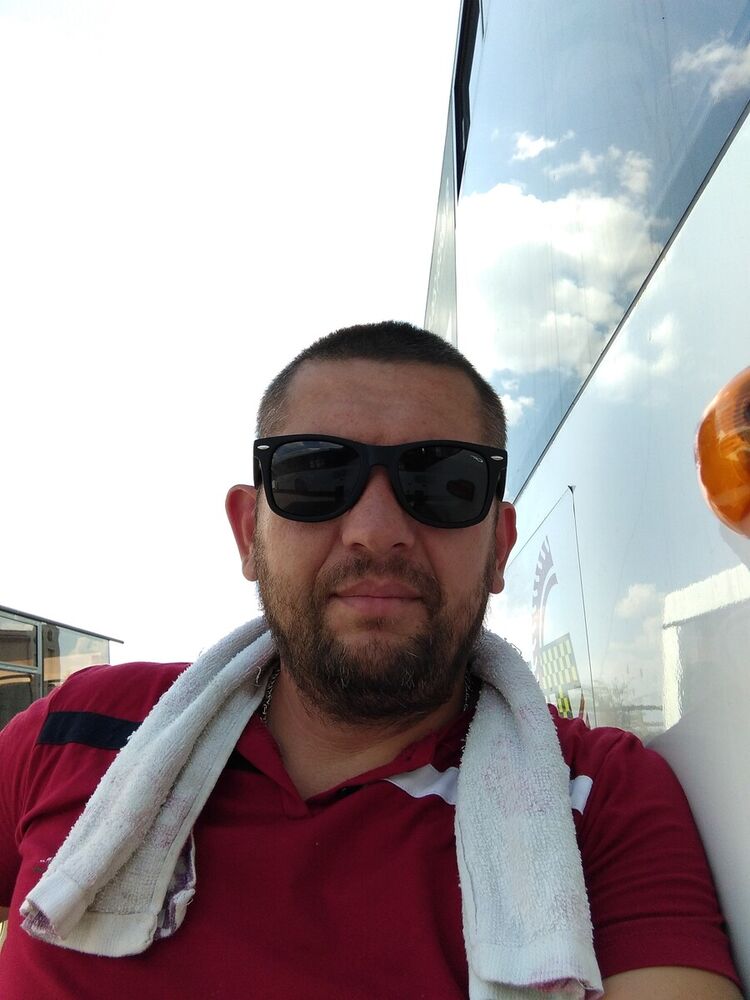  --,   , 45 ,  
