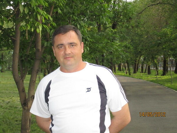  ,   Serj, 47 ,   
