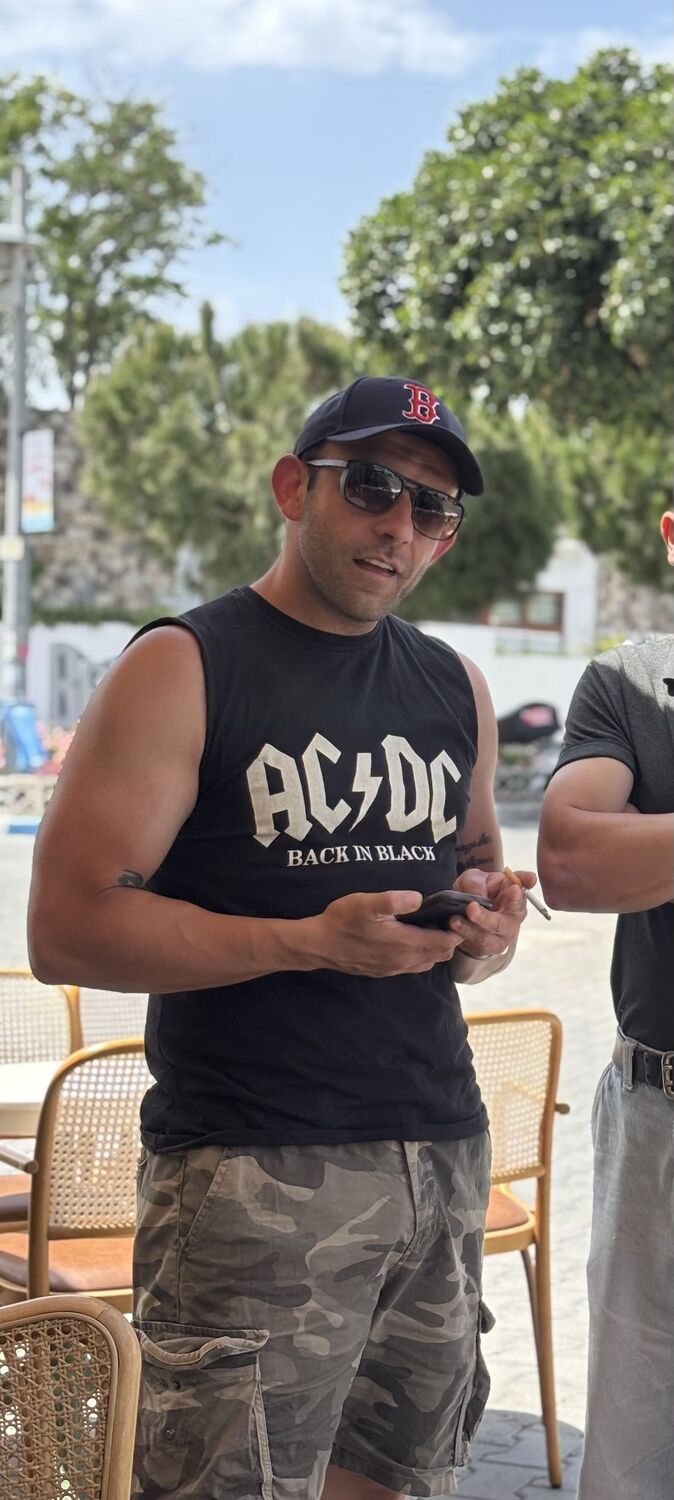 ���������� �������, ���� ������� Burak, 37 ���, ������������ ��� ������, ����� � ���������, ���������