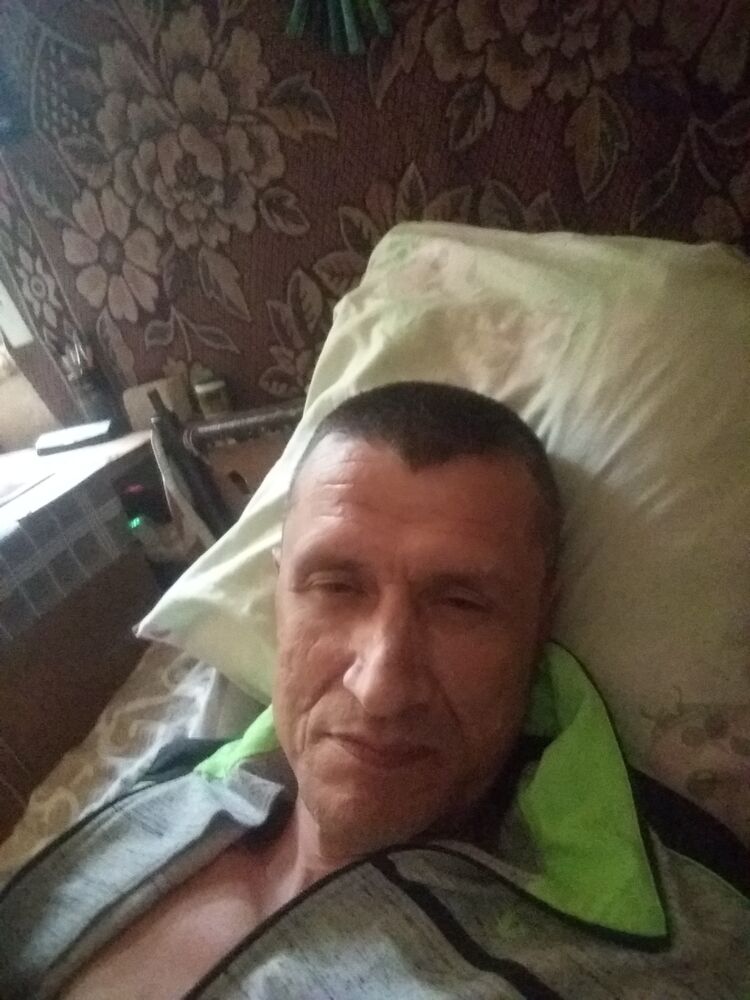  52195761  , 48 ,    