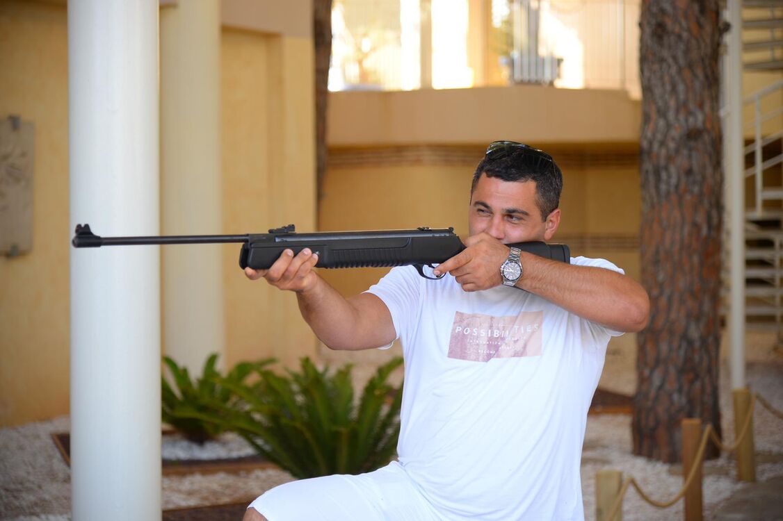  ,   Ali, 35 ,   ,   