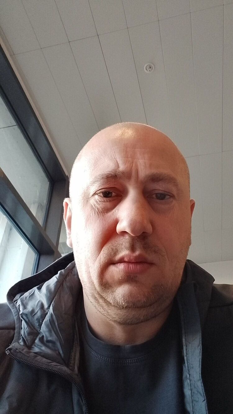  54435421  Mykola, 43 ,    