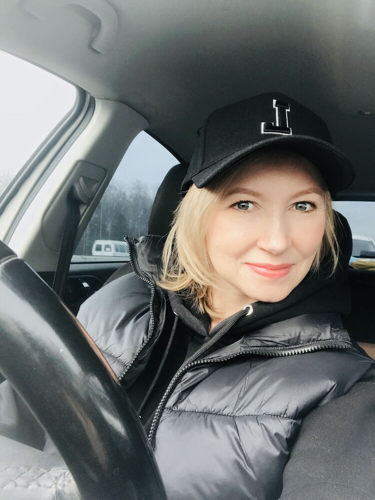  ,   Elena, 41 ,     , c 