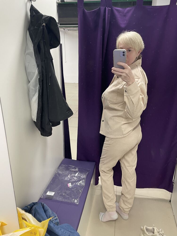  ,   IrisMia, 56 ,   ,   , c , 