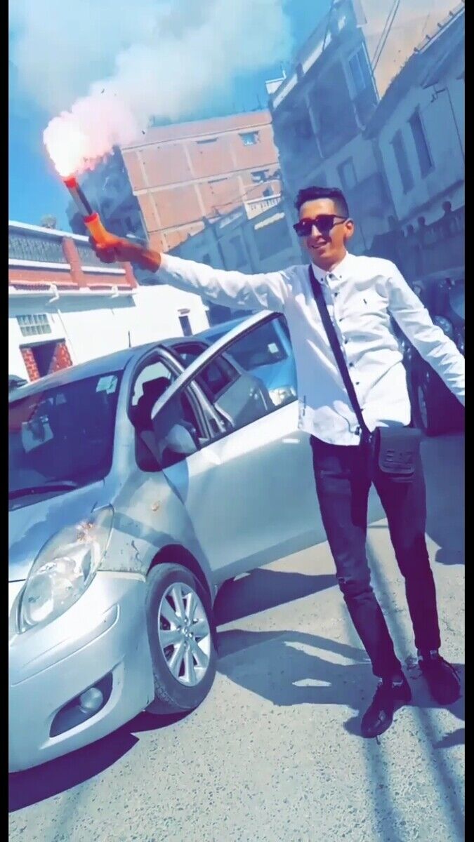  21370701  Abderezak, 28 ,    Algiers