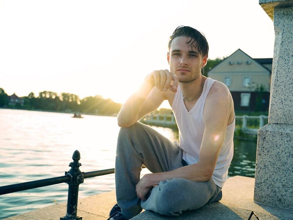 ���� 29944131 ������� �������, 32 ����, ���� ���������� � ��������������