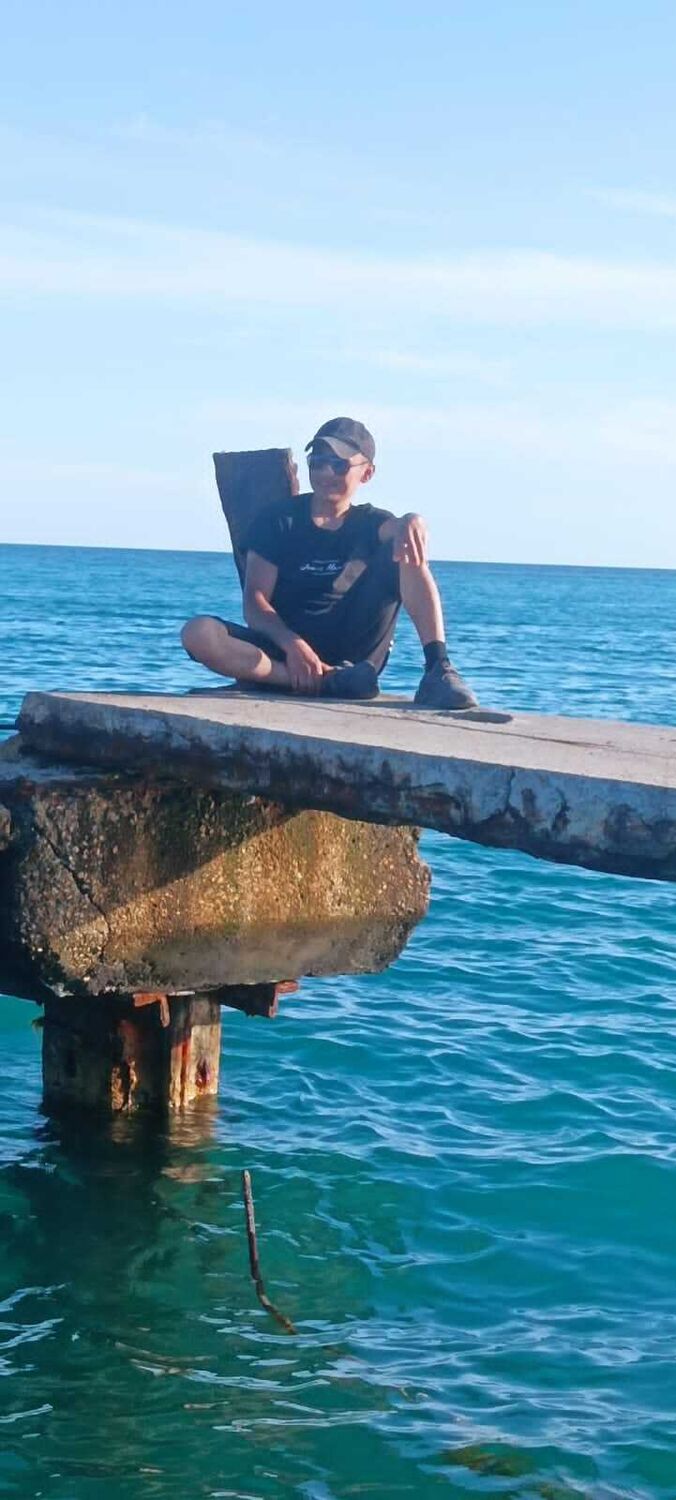  ,   Sirojiddin, 32 ,   ,   