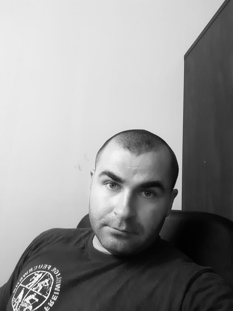  53374521  , 31 ,    