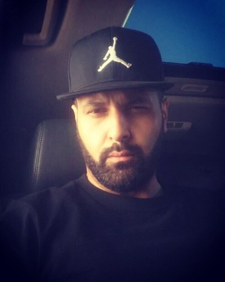  20416821  Amigo, 37 ,    