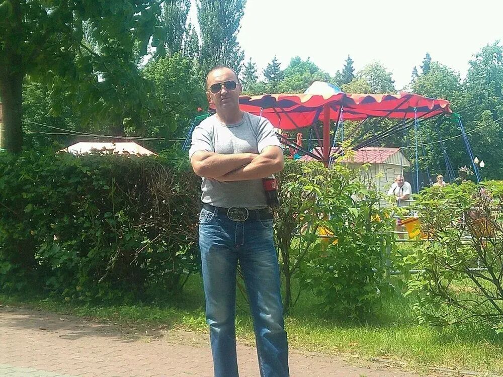  45607161  , 49 ,    
