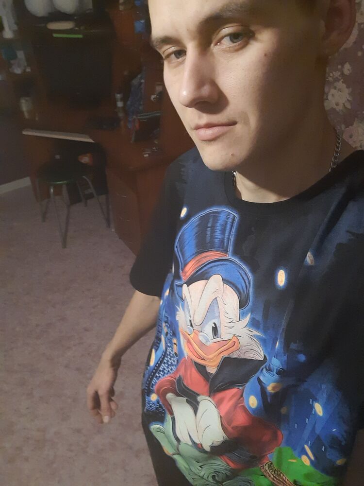  37118021  , 32 ,    