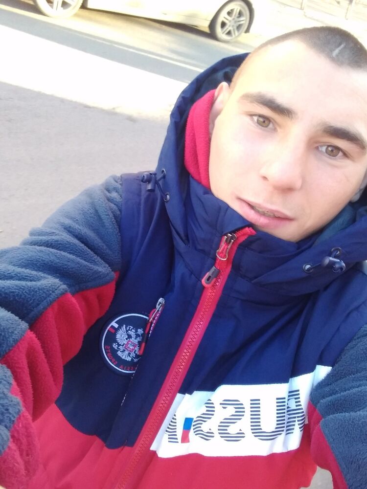  49370901  , 23 ,    Lorton