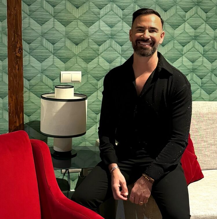 ���� 42737811 ������� ��������, 39 ���, ���� ���������� � ������