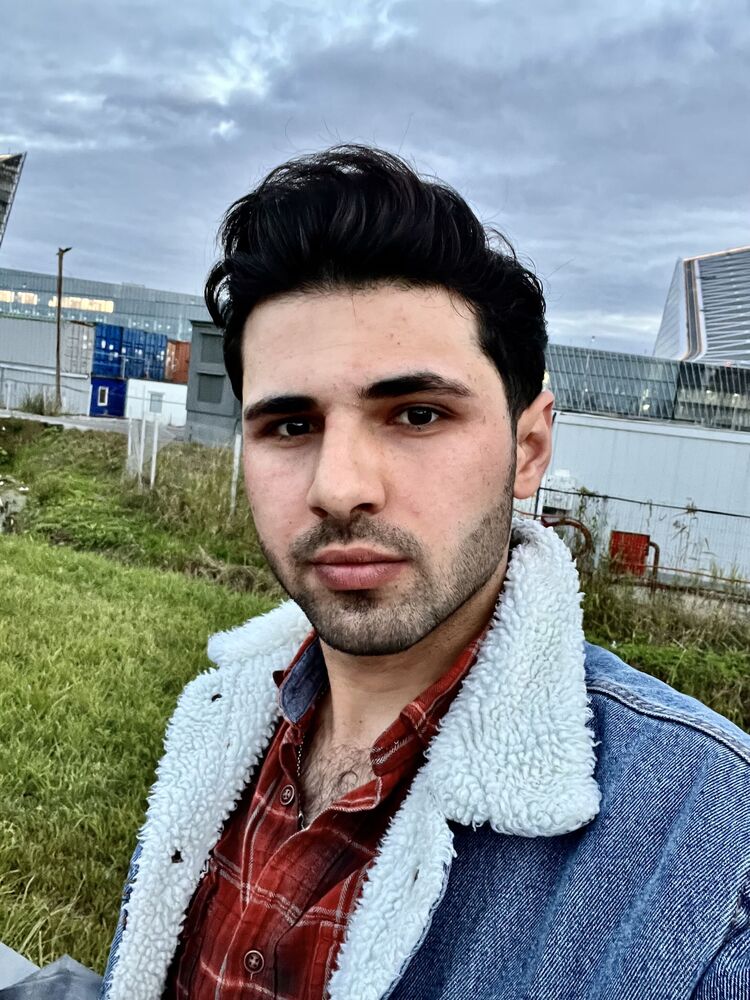  -,   Furkan, 28 ,   ,   