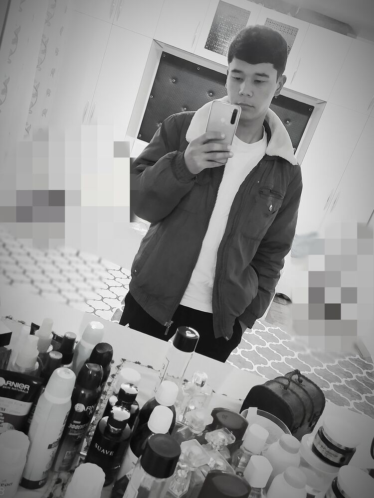  42860591  , 24 ,    