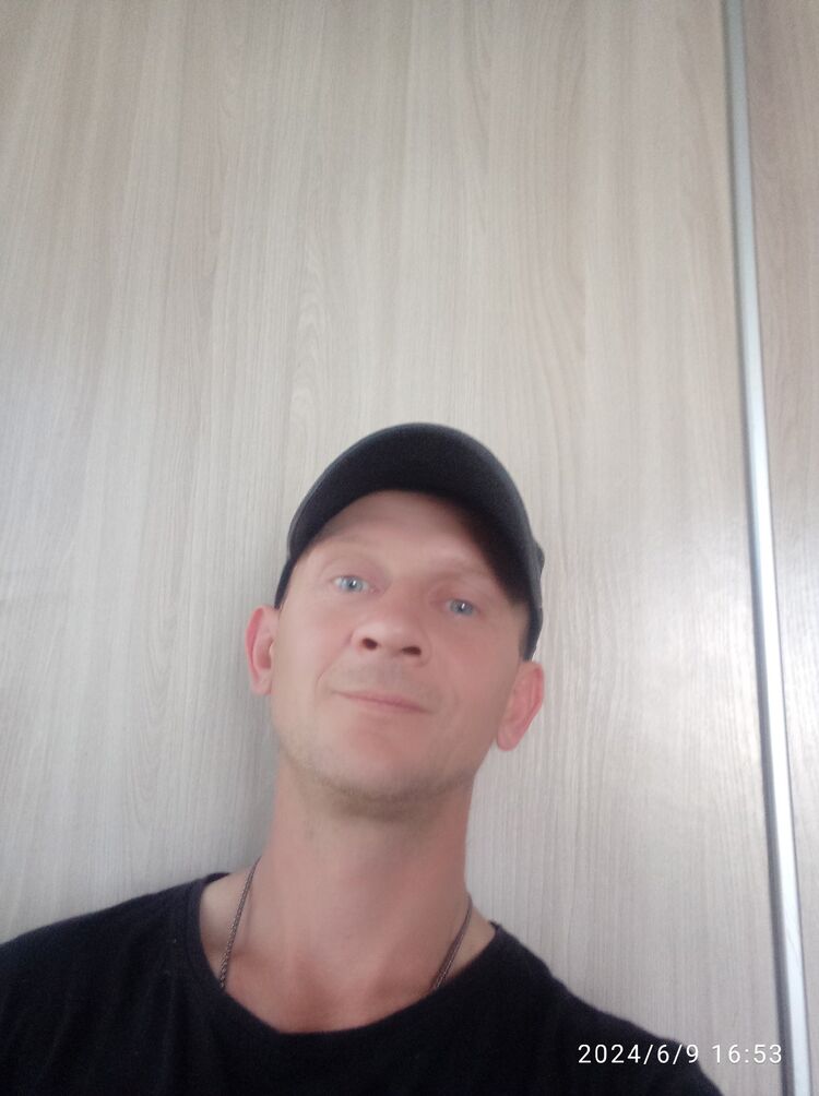  52096151  , 40 ,    