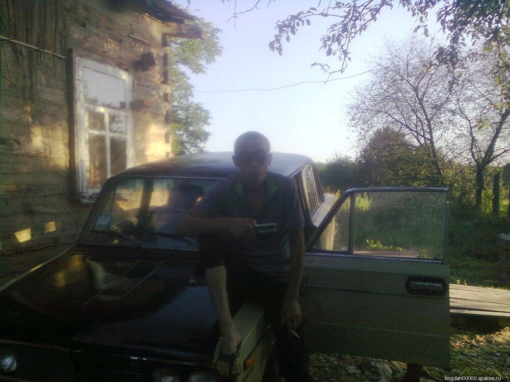  9693451  , 33 ,    