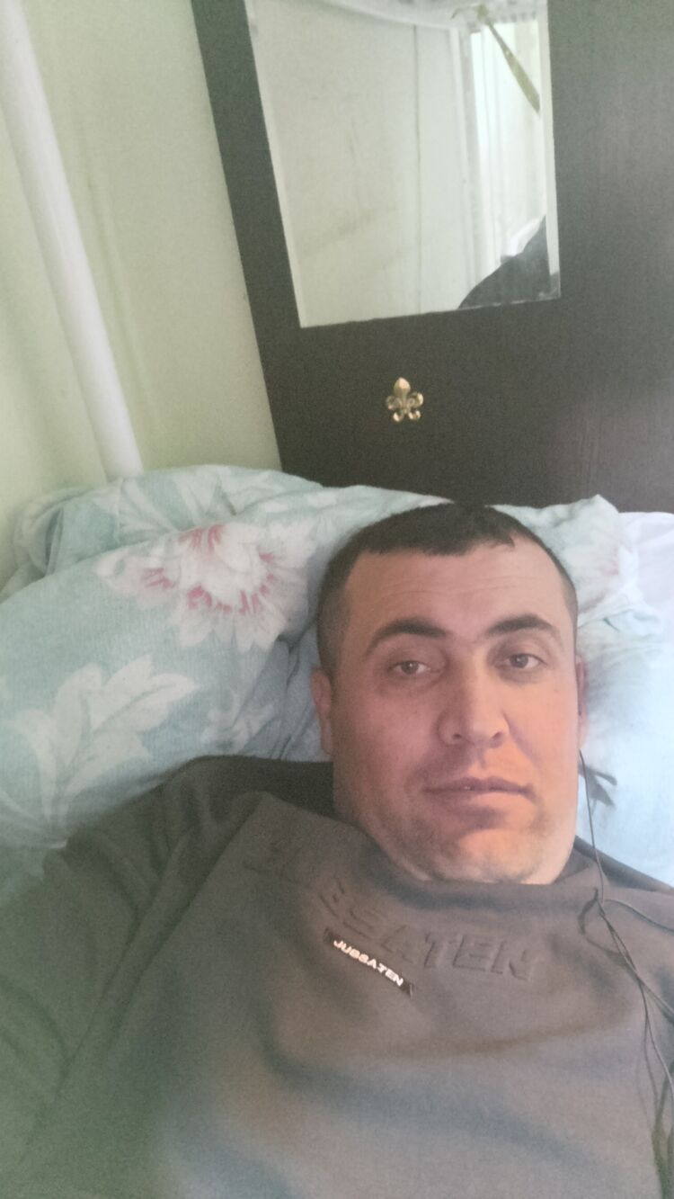  54409671  Odil, 38 ,    