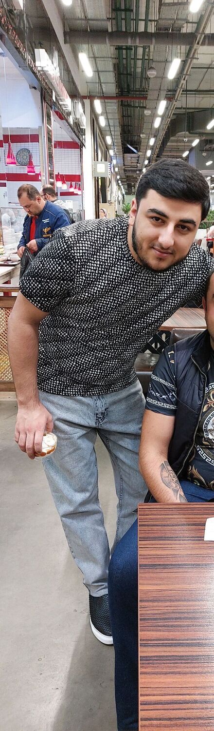  ,   Farid, 27 ,   ,   