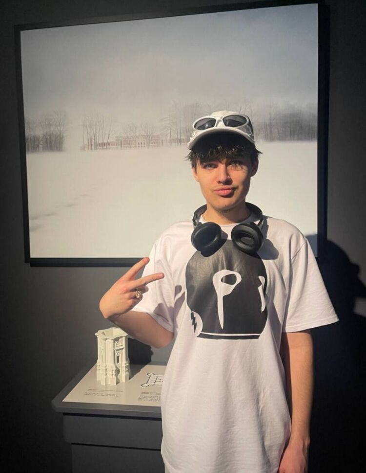 ���� 46975371 ����� ����, 19 ���, ���� ���������� � ������