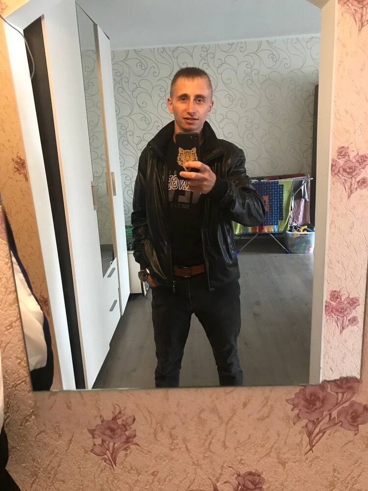  48368501  , 31 ,    